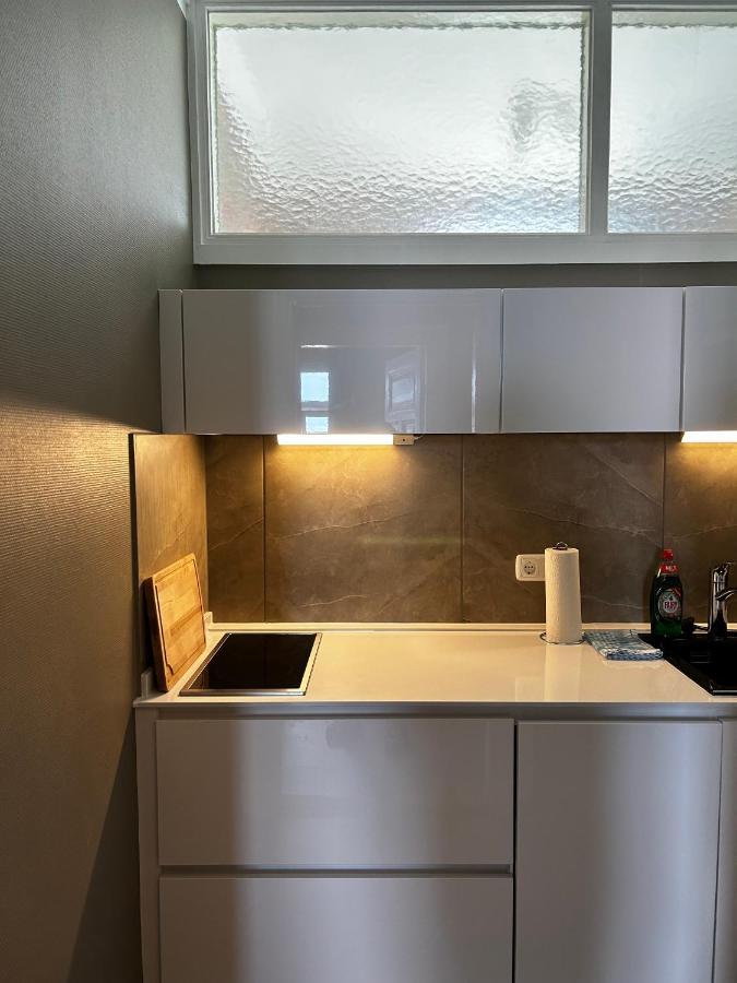 Ferienwohnung Traumhafter Altbaucharme In Zentraler Lage Kiel Exterior foto